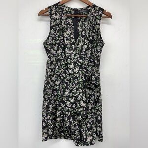 Papillon size Medium Women’s Black Floral Sleeveless V-neck Wrap Romper